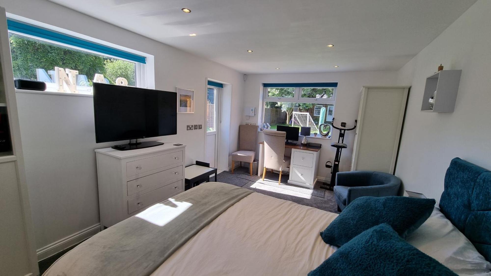 Apartamento Self-Contained Annex, With Parking. Sittingbourne Exterior foto