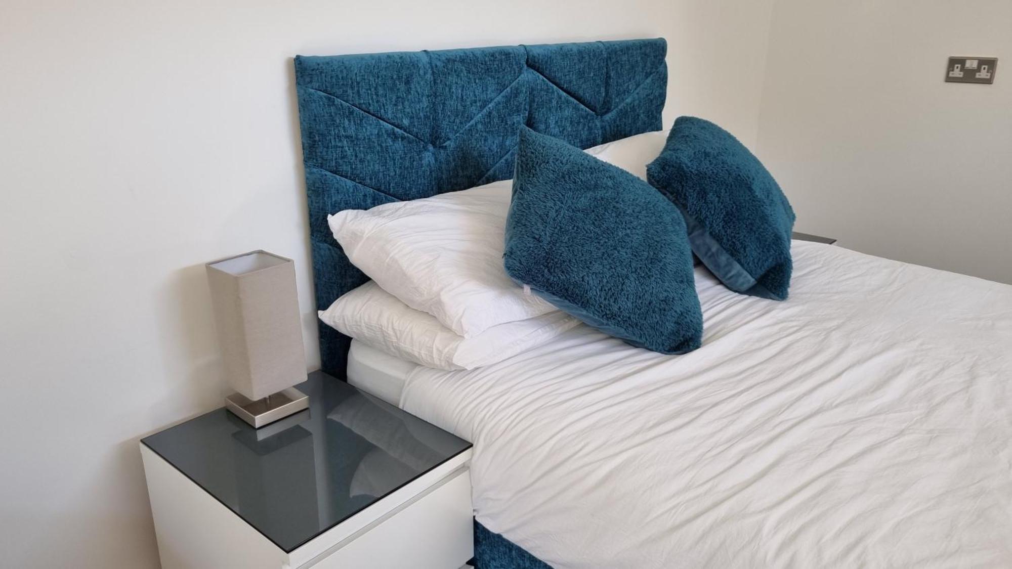 Apartamento Self-Contained Annex, With Parking. Sittingbourne Exterior foto